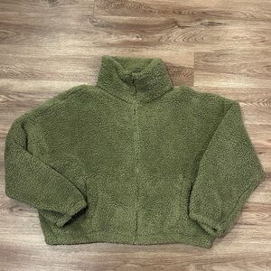 AMERICAN EAGLE Moss Green Sherpa Zip-Up Jacket Size Medium
